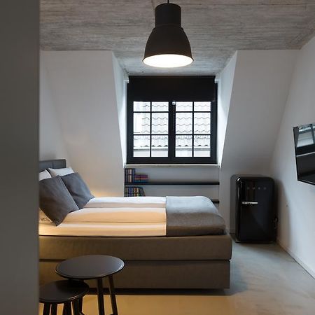 Square Rooms 8 Дюссельдорф Екстер'єр фото