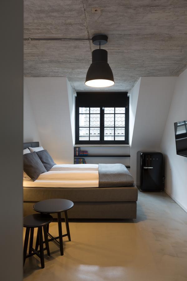 Square Rooms 8 Дюссельдорф Екстер'єр фото